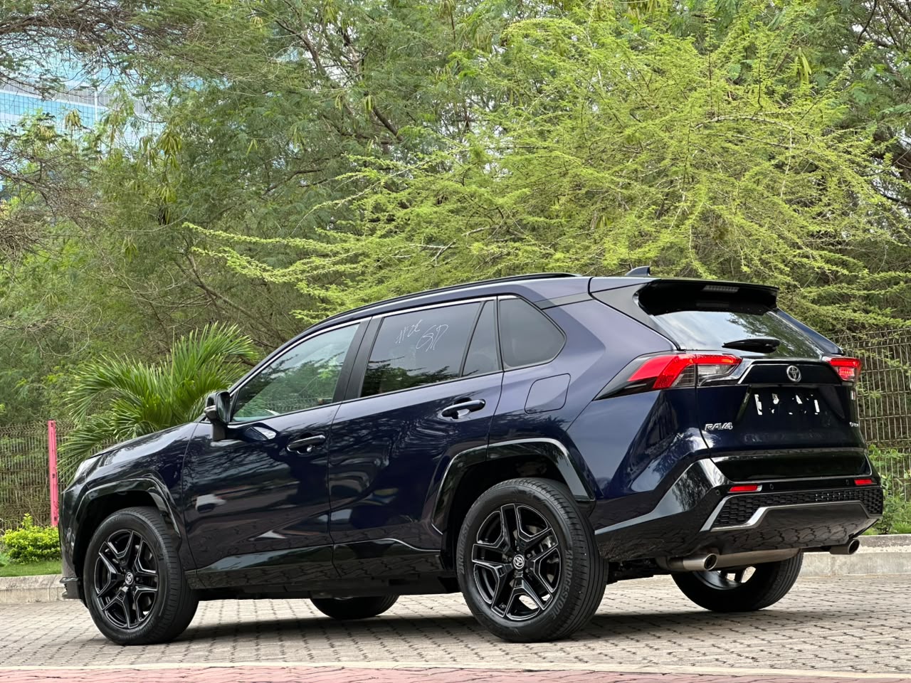 RAV4 GR SPORT thumbnail 5